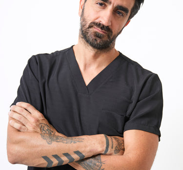 Scrub Medzen®️  Total Black  ⎜Hombre